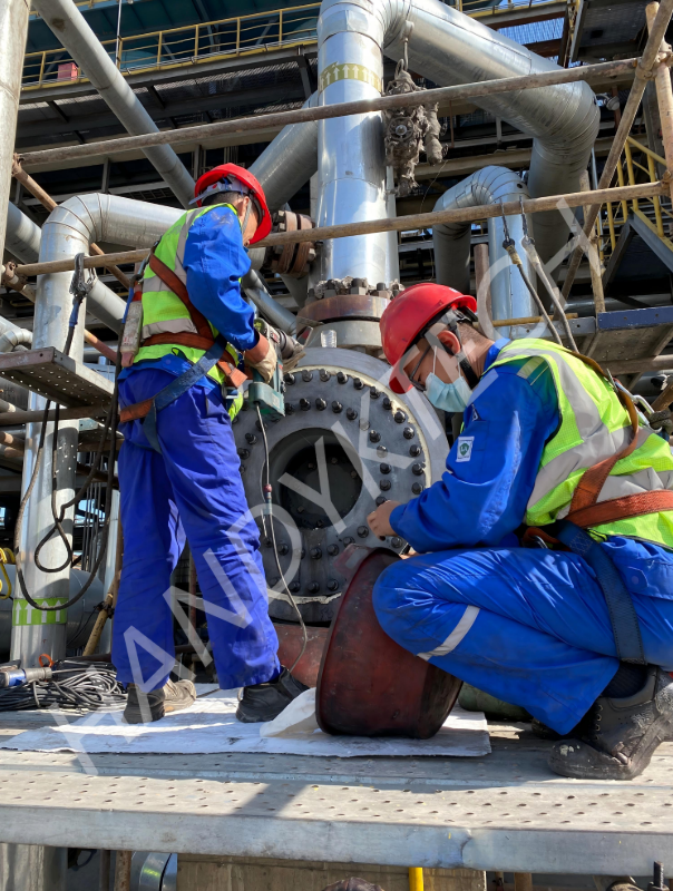 image.png Inspection and Maintenance Site of Heat Exchanger Extractors